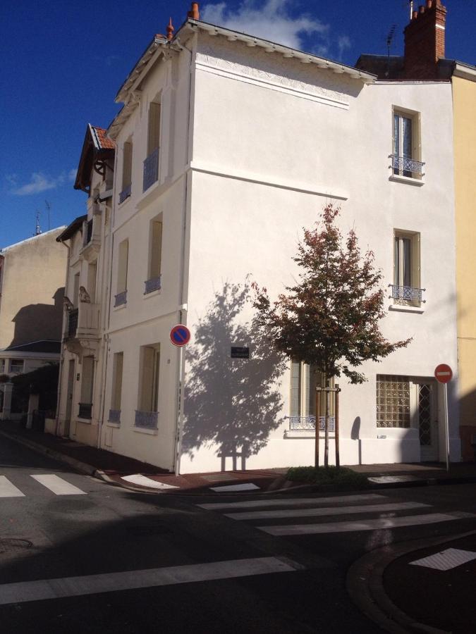 Nouveau : Hyper Centre De Vichy T1 Bis Charmant מראה חיצוני תמונה